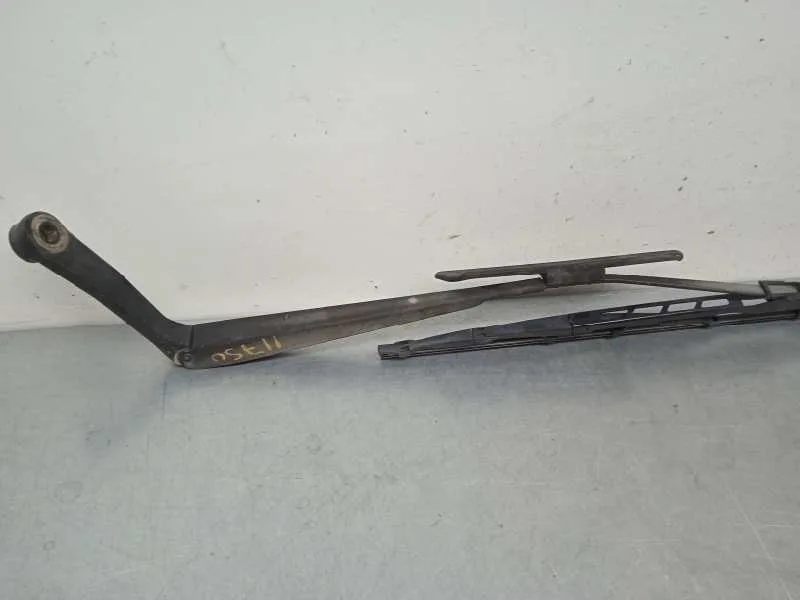 Brazo Limpia Delantero Izquierdo para Mazda 2 Berlina (Dy)