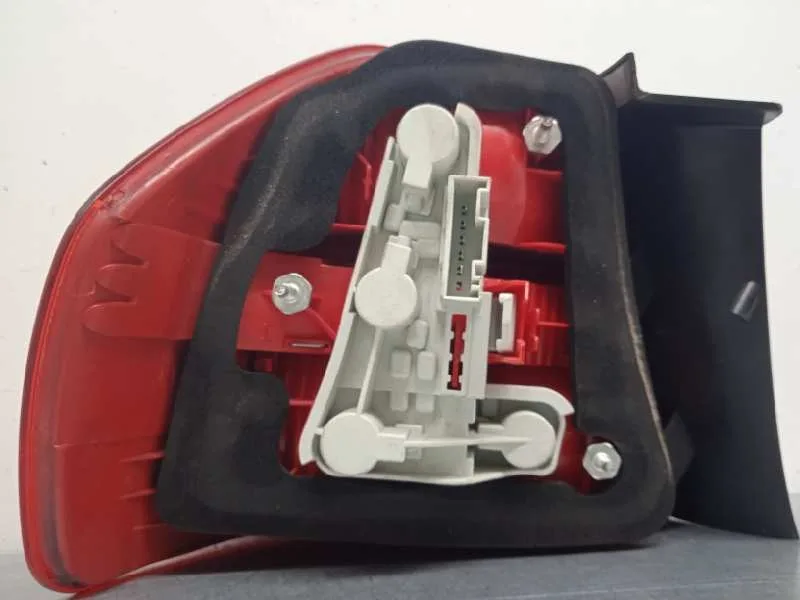 Piloto Trasero Derecho para Bmw Serie 3 Berlina (E90)