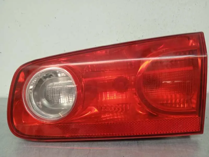 Piloto Trasero Derecho Interior para Renault Laguna Ii (Bg0)