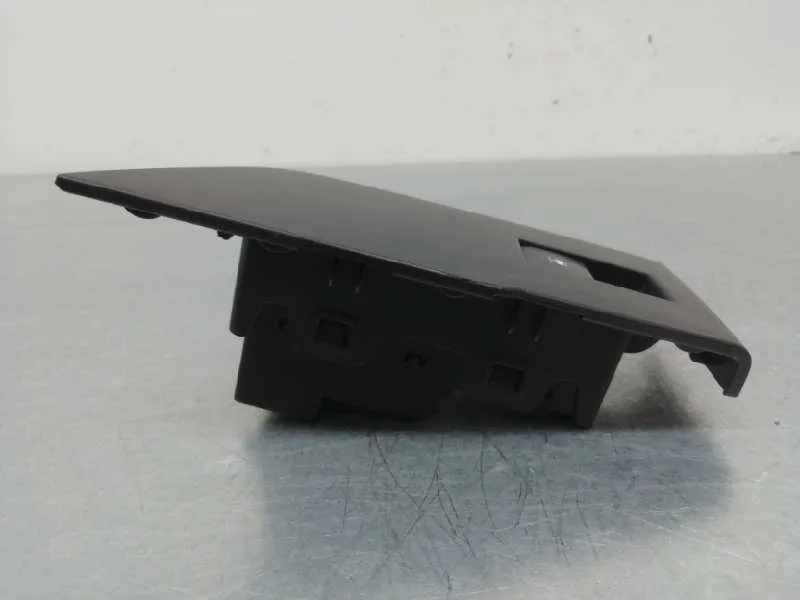 Mando Elevalunas Delantero Derecho para Saab 9-5 Lim. (03. 2010->)