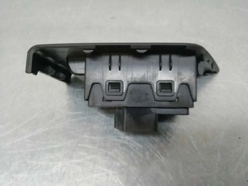 Mando Elevalunas Trasero Derecho para Saab 9-5 Lim. (03. 2010->)