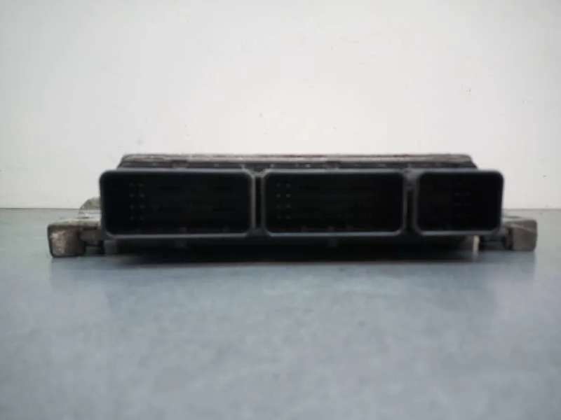 Centralita Motor Uce para Renault Megane Iii Berlina 5 P