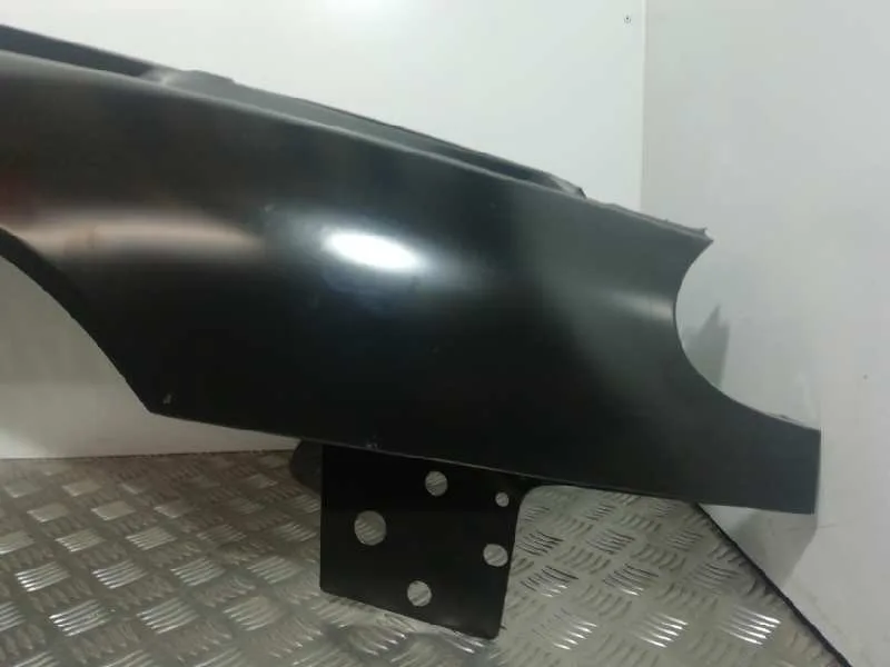 Aleta Delantera Derecha para Renault Laguna (B56)