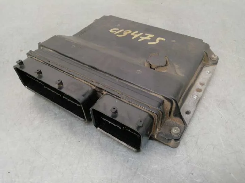 Centralita Motor Uce para Toyota Auris