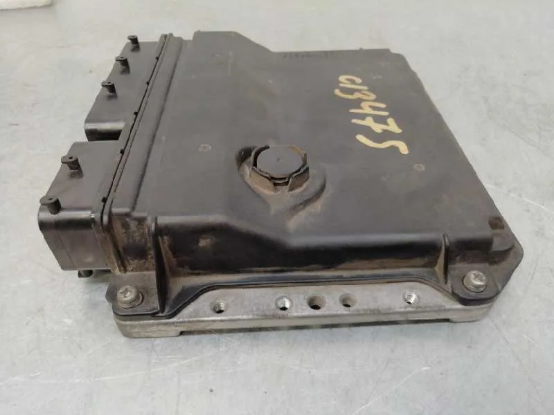 Centralita Motor Uce para Toyota Auris