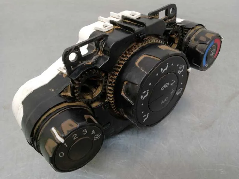 Mando Calefaccion / Aire Acondicionado para Ford Fiesta (Ccn)