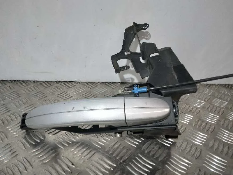 Maneta Exterior Delantera Derecha para Ford Mondeo Ber. (Ca2)