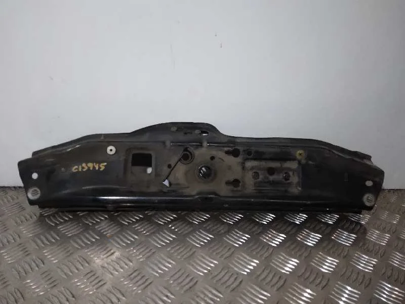 Travesano Superior para Opel Astra Gtc
