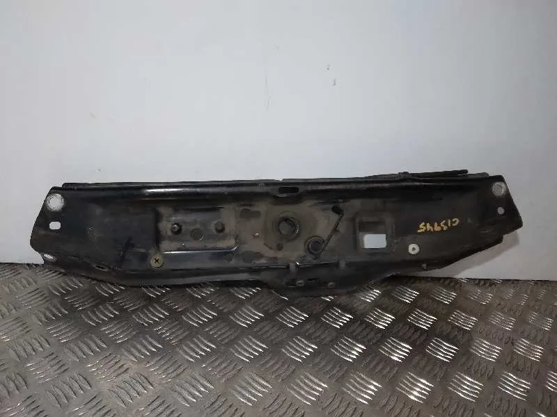Travesano Superior para Opel Astra Gtc