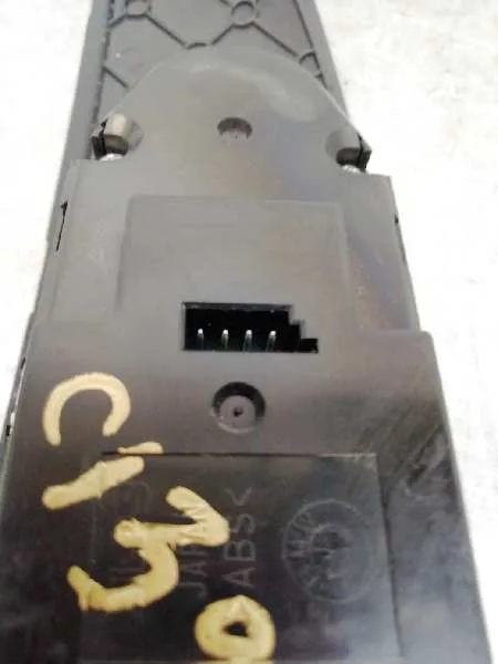 Mando Elevalunas Delantero Izquierdo para Bmw Serie 5 Berlina (E60)