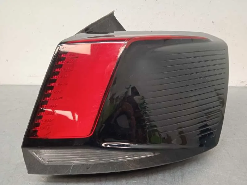 Piloto Trasero Derecho para Peugeot 3008