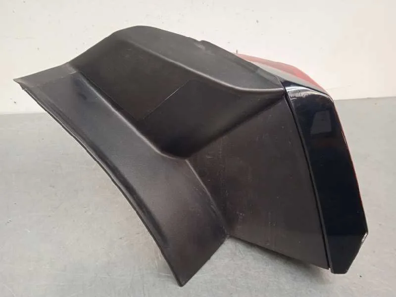 Piloto Trasero Derecho para Peugeot 3008