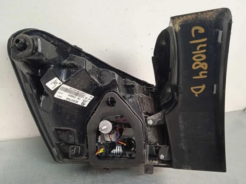 Piloto Trasero Derecho para Peugeot 3008