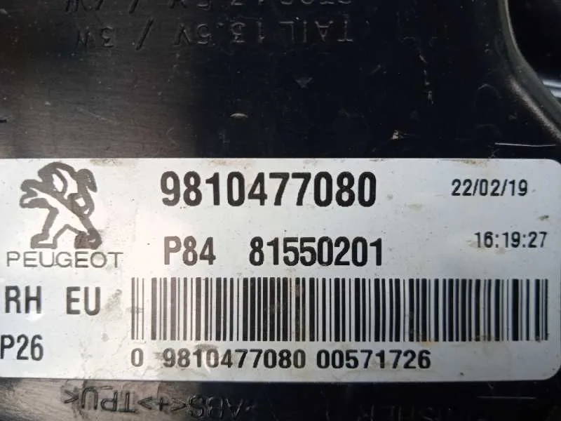 Piloto Trasero Derecho para Peugeot 3008