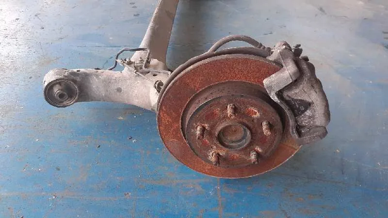 Puente Trasero para Toyota Auris