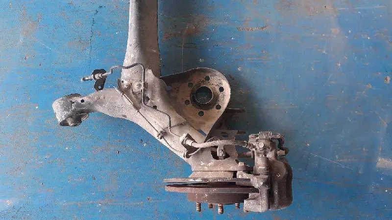 Puente Trasero para Toyota Auris