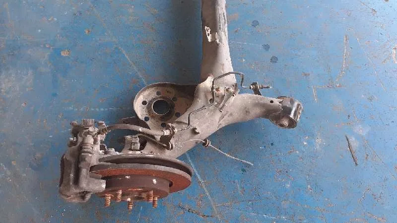 Puente Trasero para Toyota Auris