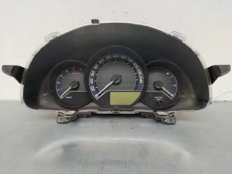 Cuadro Instrumentos para Toyota Auris