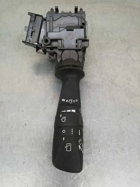 Mando Limpia para Toyota Auris
