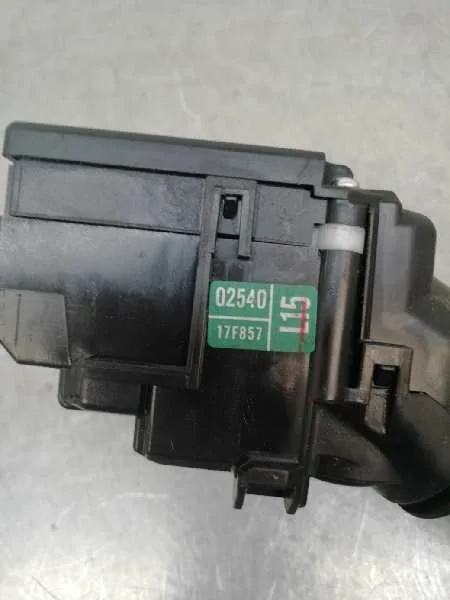 Mando Limpia para Toyota Auris