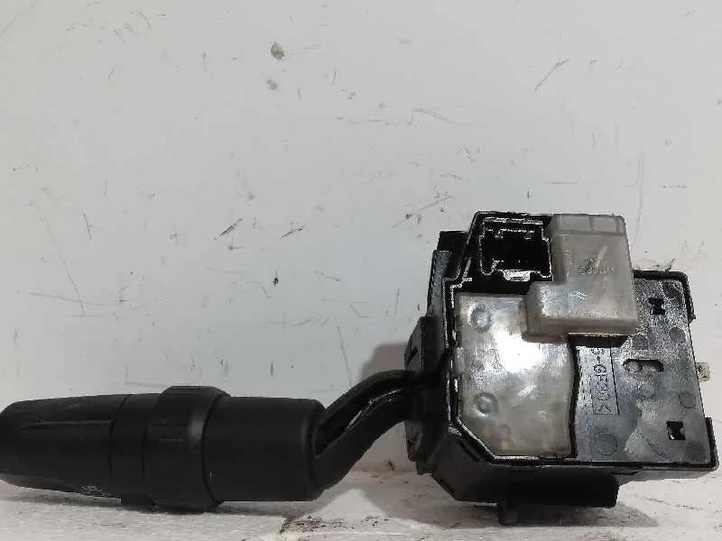 Mando Luces para Mazda 3 Berlina (Bk)