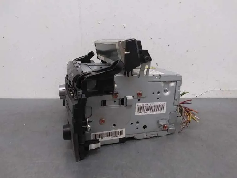 Sistema Audio / Radio Cd para Mazda 3 Berlina (Bk)