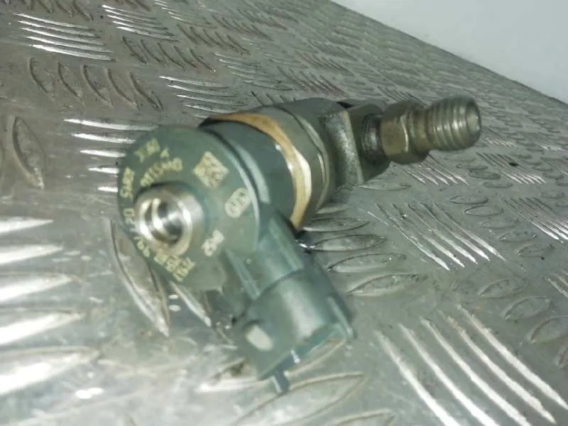 Inyector para Peugeot 208