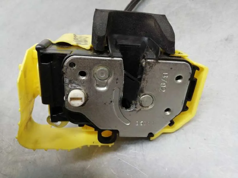 Cerradura Puerta Lateral Derecha para Peugeot Bipper
