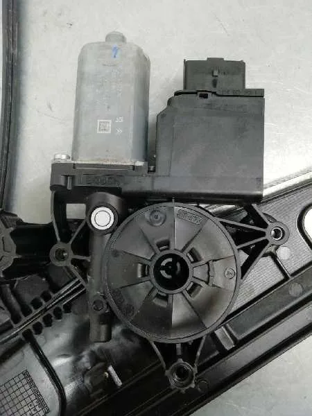 Elevalunas Delantero Derecho para Peugeot 3008