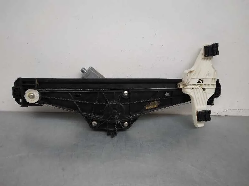 Elevalunas Trasero Derecho para Peugeot 3008