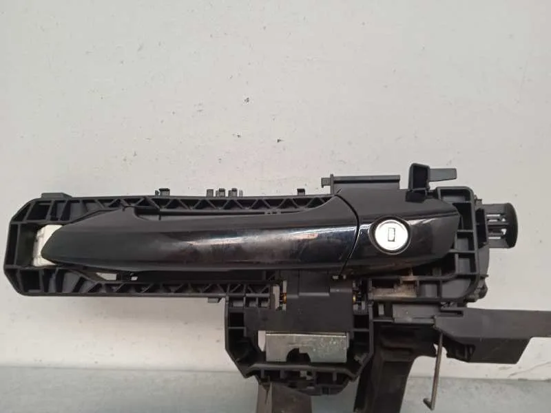 Maneta Exterior Delantera Izquierda para Mercedes-Benz Clase B (W246)
