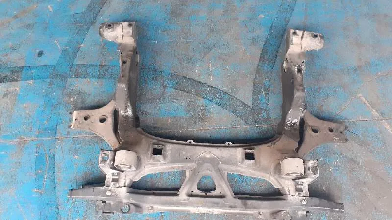 Puente Delantero para Mercedes-Benz Clase A (W169)