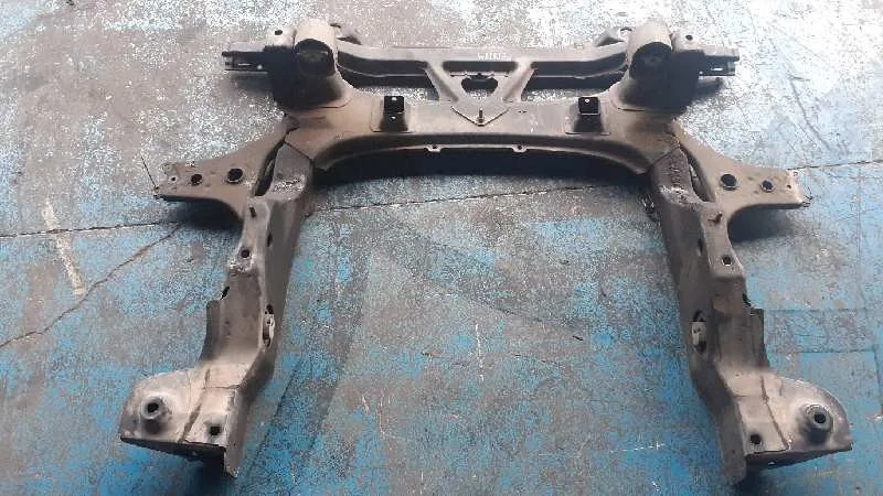 Puente Delantero para Mercedes-Benz Clase A (W169)