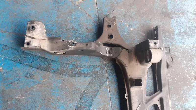 Puente Delantero para Mercedes-Benz Clase A (W169)