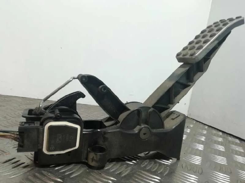 Potenciometro Pedal para Mercedes-Benz Clase A (W169)