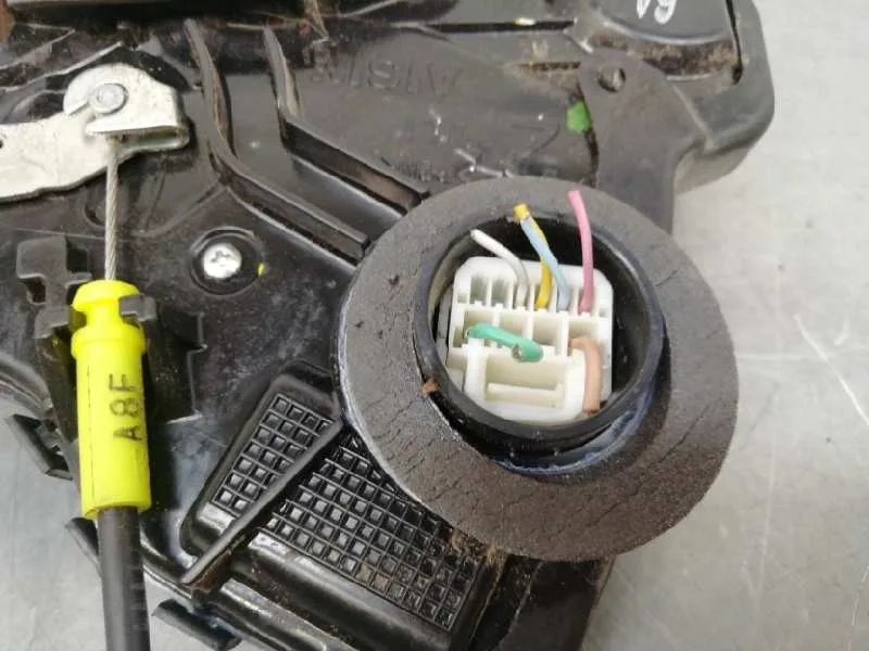 Cerradura Puerta Delantera Izquierda para Toyota Auris