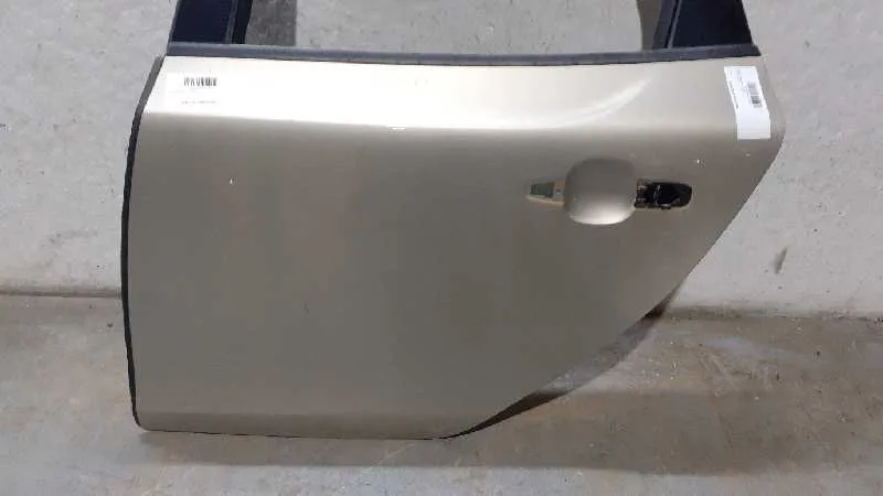 Puerta Trasera Izquierda para Volvo V40