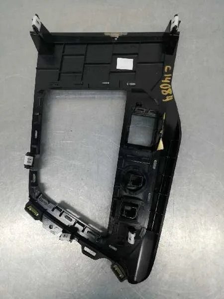 Plasticos para Peugeot 3008