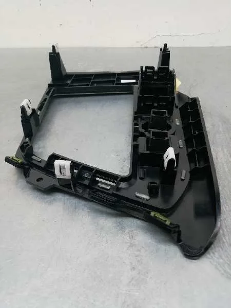 Plasticos para Peugeot 3008