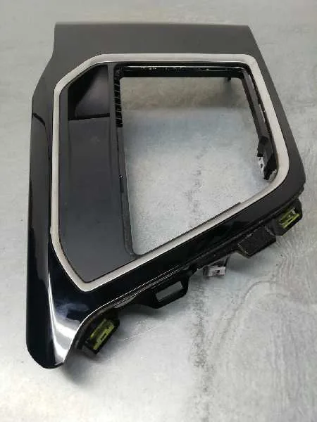 Plasticos para Peugeot 3008
