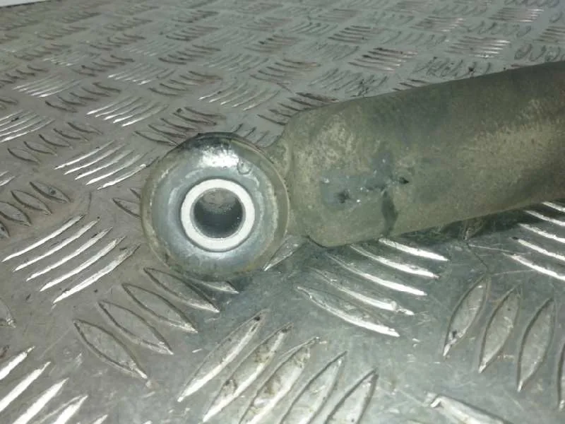 Amortiguador Trasero Derecho para Volvo V40