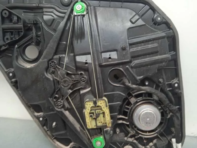 Elevalunas Trasero Derecho para Volvo V40
