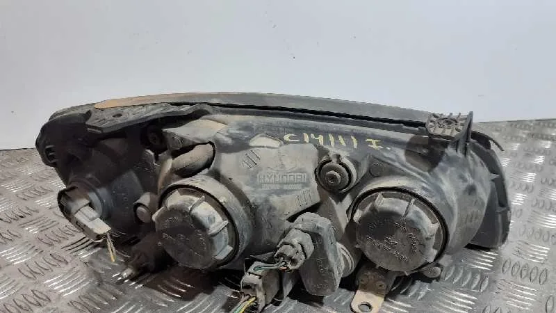 Faro Izquierdo para Hyundai Elantra (Xd)