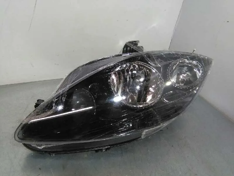 Faro Izquierdo para Seat Leon (1P1)