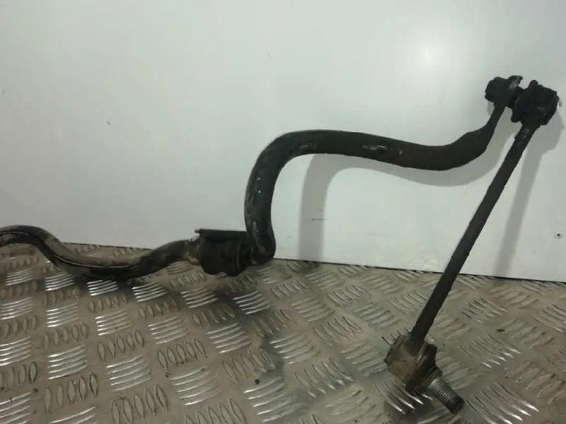 Barra Estabilizadora Delantera para Kia Carens (Un)