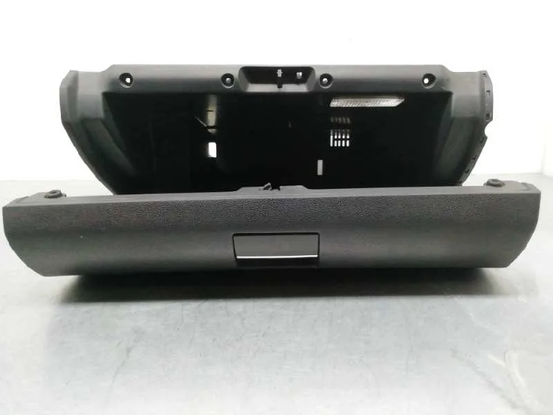 Guantera para Mercedes-Benz Clase A (W169)