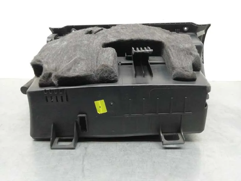 Guantera para Mercedes-Benz Clase A (W169)