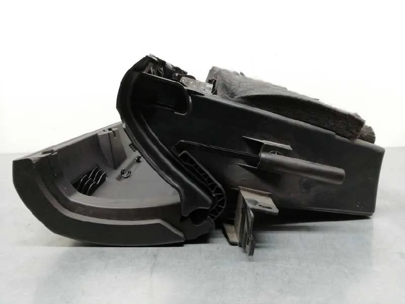 Guantera para Mercedes-Benz Clase A (W169)