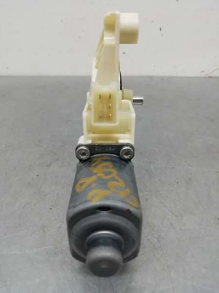 Motor Elevalunas Delantero Derecho para Mercedes-Benz Clase B (W246)