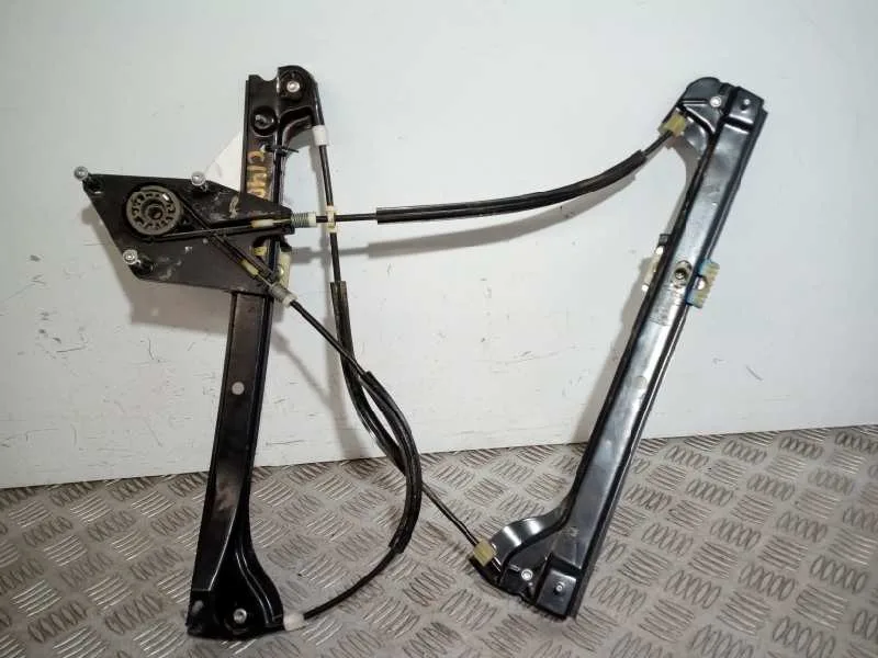Elevalunas Delantero Derecho para Volkswagen Polo (6R1)